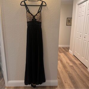 Sue Wong Nocturne Black Beaded Embroidered Maxi Gown Dress Size 4 Formal Prom